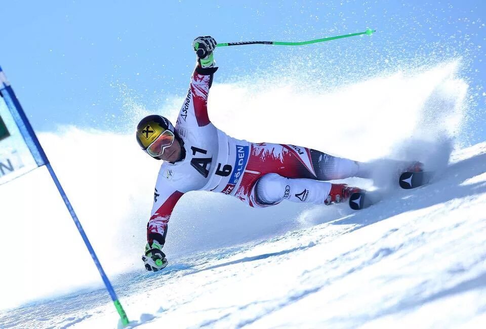 картина горные лыжи. хиршер горнолыжник. портрет горнолыжника. 2013 горные лыжи. малыш на лыжах.