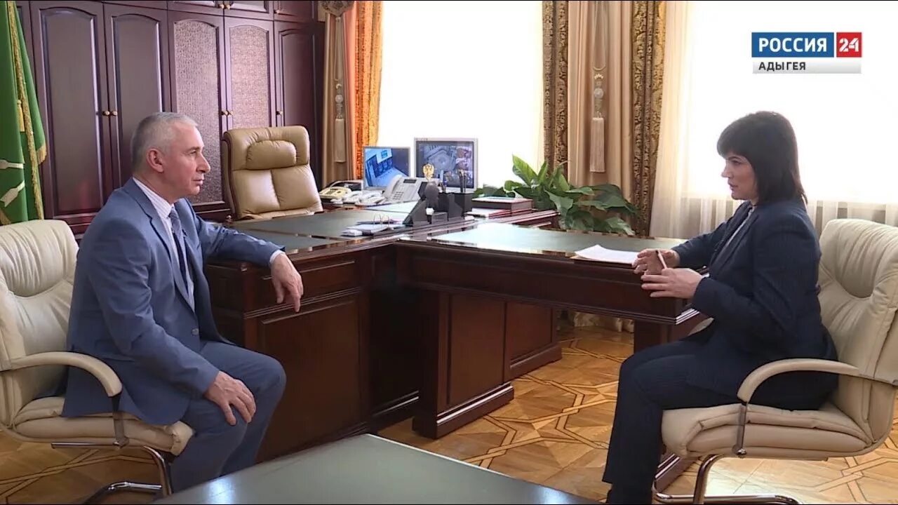 Депутат адыгеи. Шумен байзет азметович. Берзегов байзет вячеславович. Тлехатук аскер касеевич. Шумен байзет азметович.