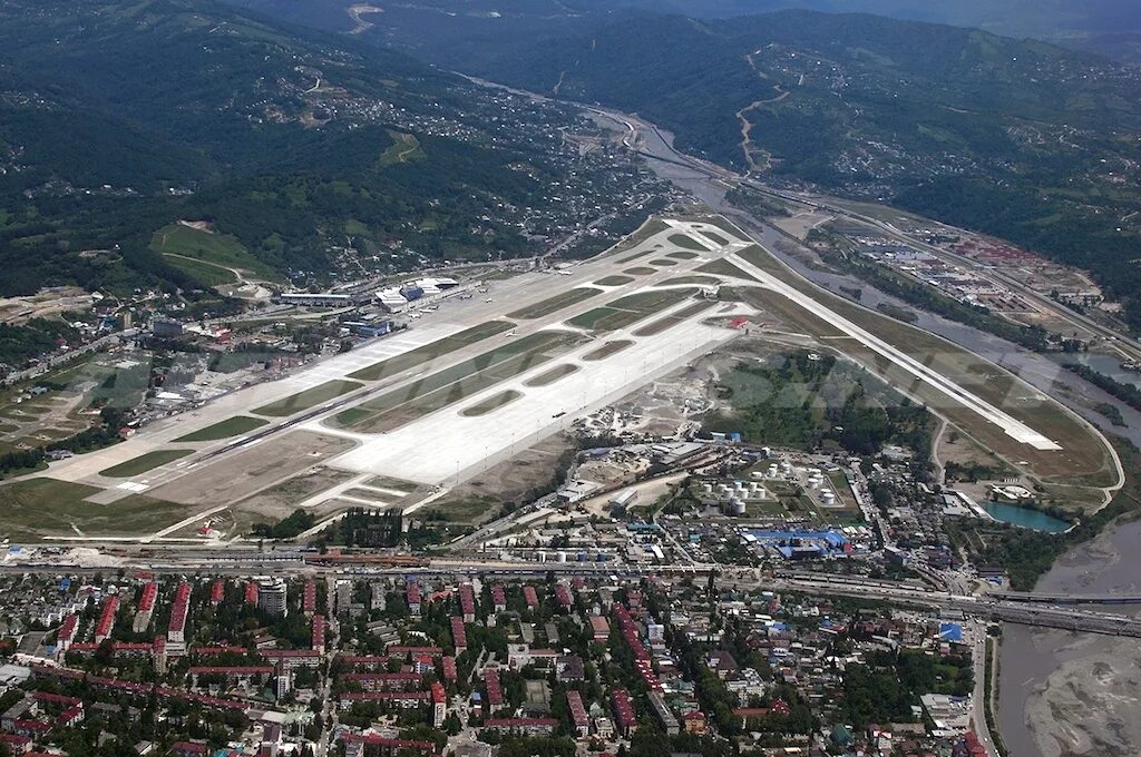 Аэропорт сочи открыт. Аэропорт сочи открыт. Сочи — адлер — аэропорт сочи. Аэропорт сочи адлер имени в. Аэропорт сочи открыт.