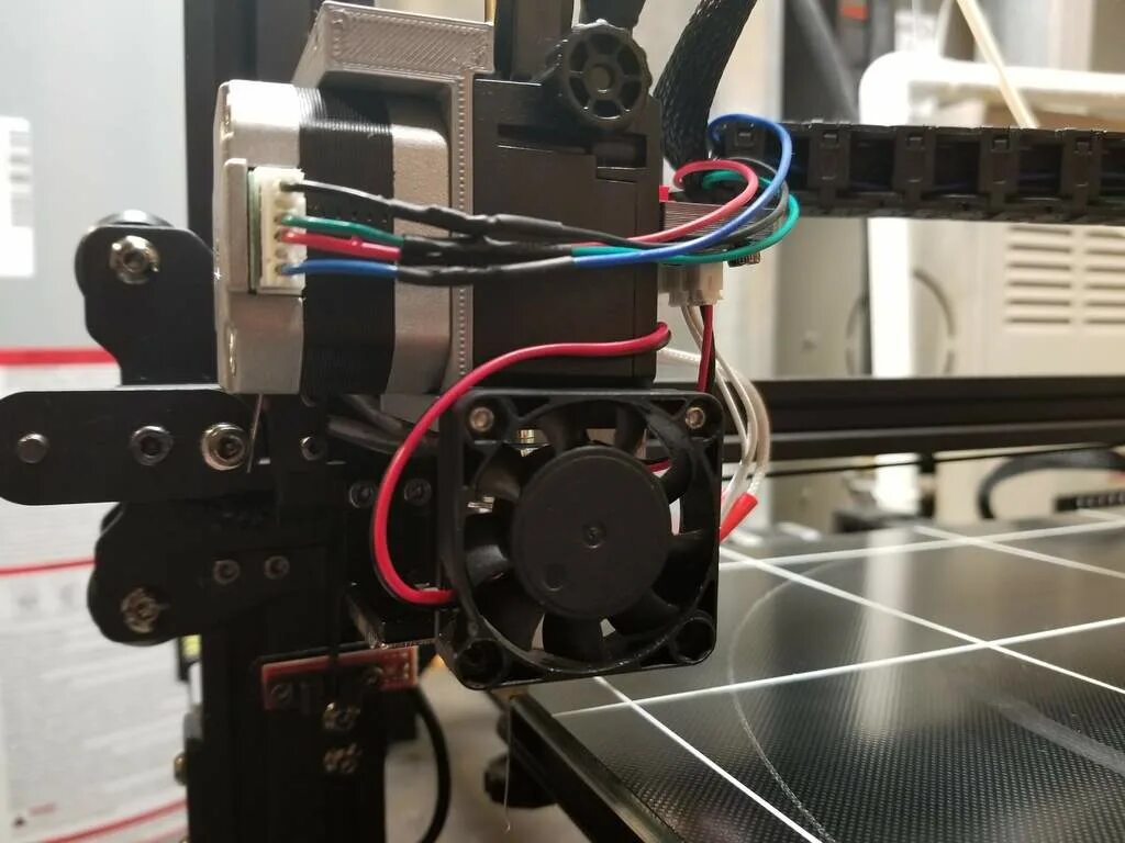 Anycubic stl. 3d принтер anycubic chiron. 3д принтер anycubic chiron экструдер. anycubic экструдер. anycubic chiron головка экструдера.