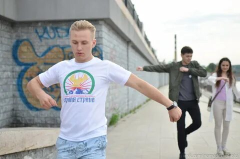 Участник попасть