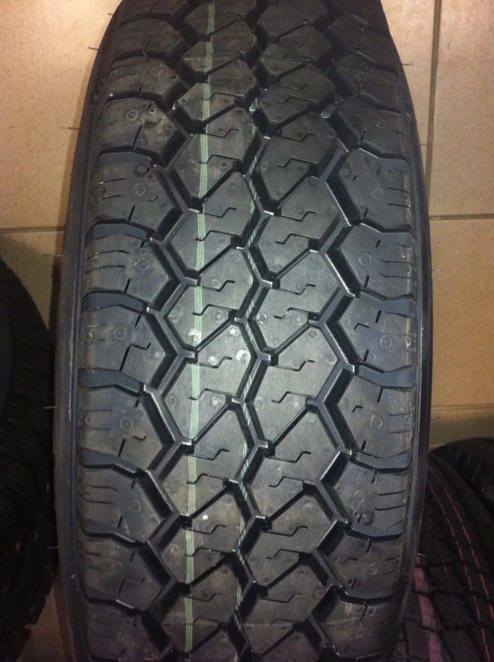 225/65r17 dunlop grandtrek pt30 102h. 185 r 14 с 102/100q cordiant business, cw-2. Автошина cordiant business, ca-1 185/75r16c. Шина cordiant business cw-2 185/75 r16c 104/102q. Шины кордиант r14c.