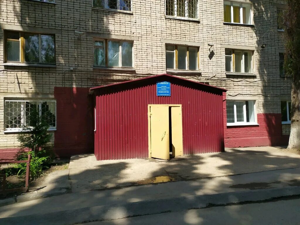 Студенческий городок 6. Общежитие Липецкого машиностроительного колледжа. Студенческий городок 22 Липецк. Липецкий машиностроительный колледж. Липецкий металлургический колледж общежитие.