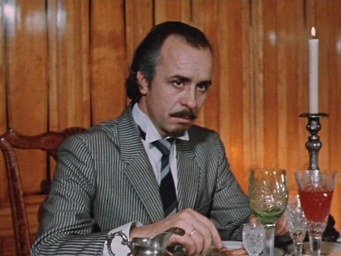 инженер гарин актер. татосов владимир актер в шерлоке холмсе. олег борисов крах инженера гарина. олег борисов крах инженера гарина. инженер гарин актер.