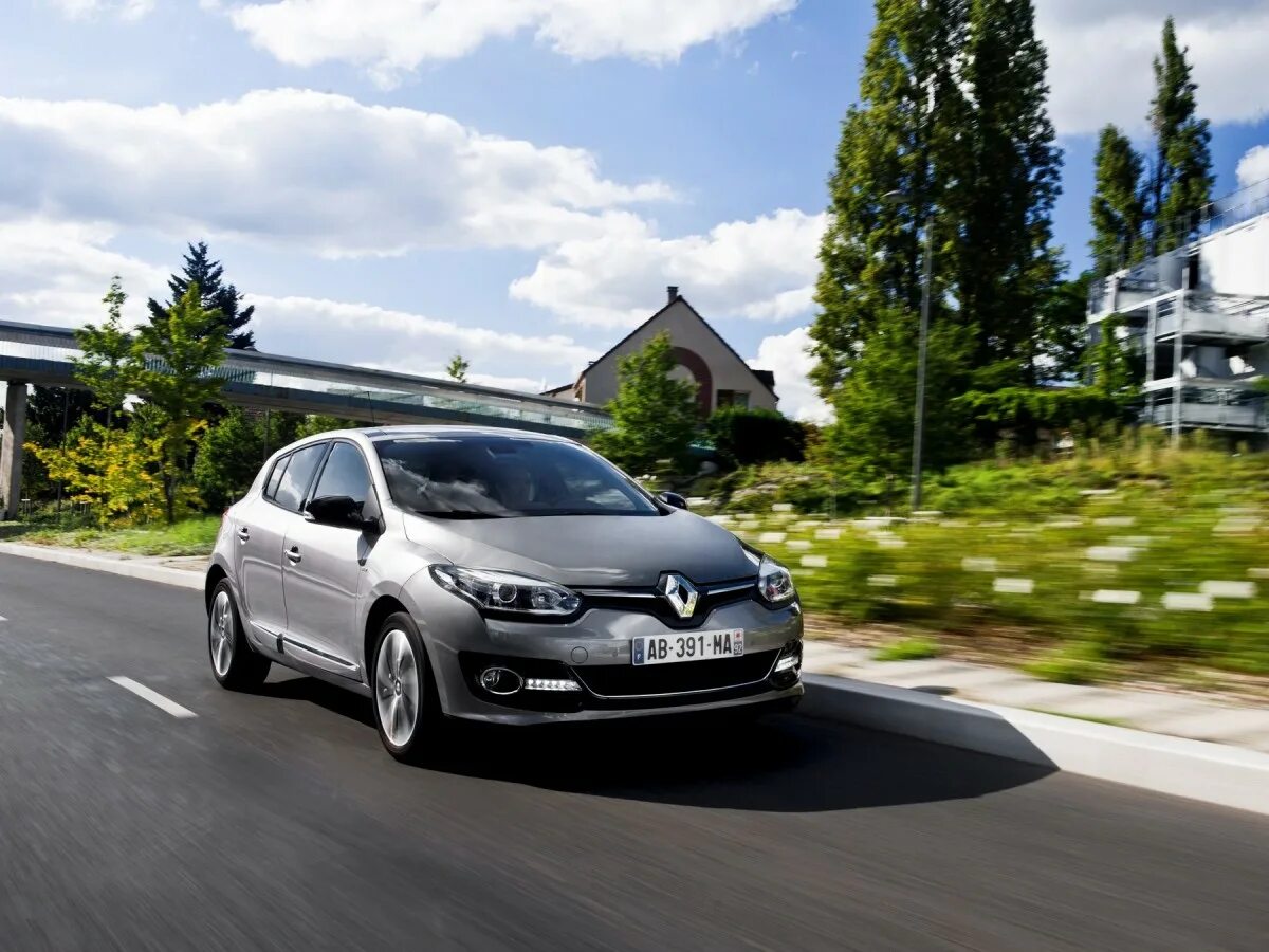 Megane dci. Renault Megane 3. Reno Megane 3. Рено Меган 3 2014. Renault Megane III 2014.