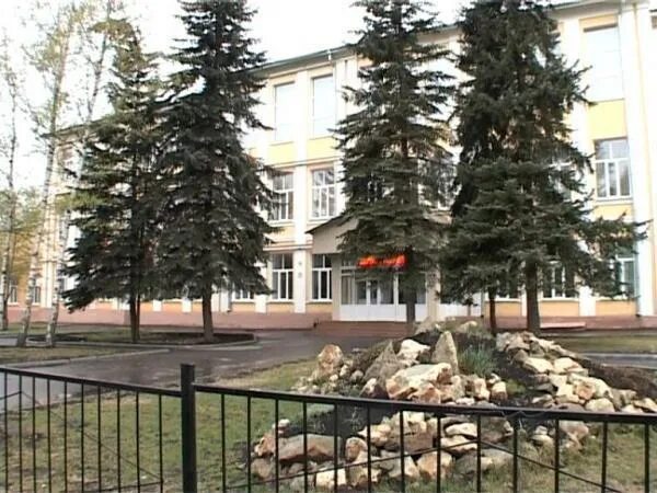 6 гимназия пенза. Гимназия 6 пенза. Форма в 6 гимназии пенза. Гимназия 6 казань. Гимназия 1 пенза.