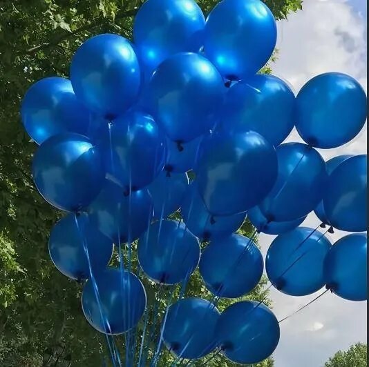 Аптека голубых шаров. Голубой шарик. Синие шары воздушные. Синий воздушный шарик. Голубой воздушный шар.