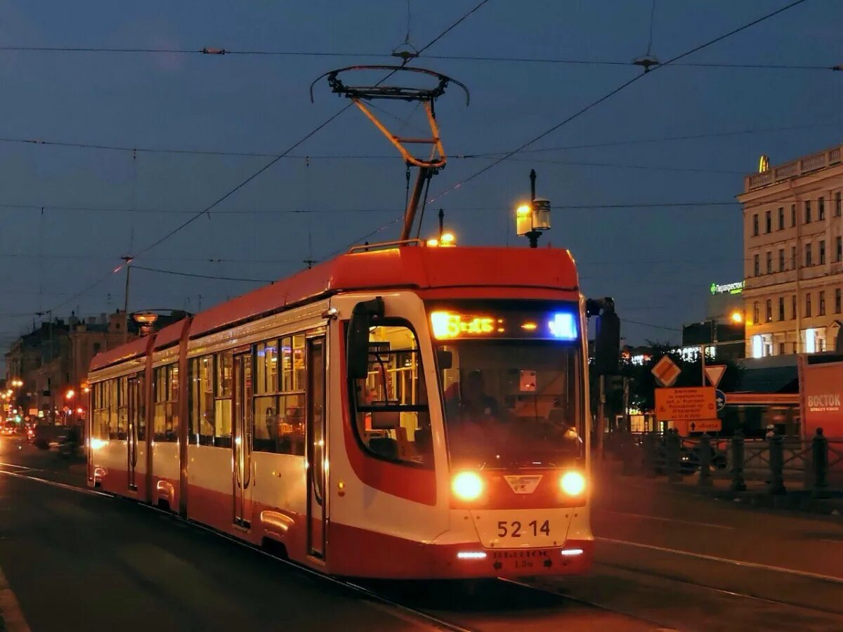 Сколько трамваев в спб. Ктм 31. ктм 31 питер. трамвай 27 санкт-петербург. трамвай 3 спб.