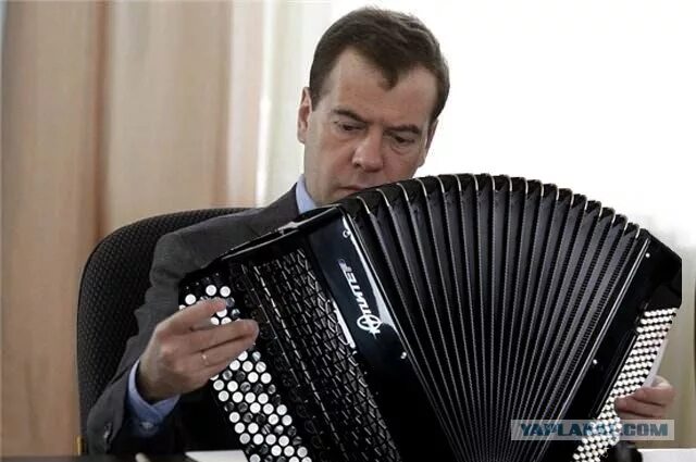 Виртуозно исполнены