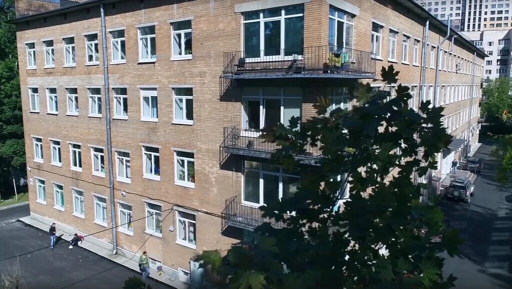 Роддом на леснозаводской спб. Родильный дом no 17 санкт петербург. Леснозаводская улица. Родильный дом 17 санкт-петербург. Родильный дом no 17 санкт петербург.