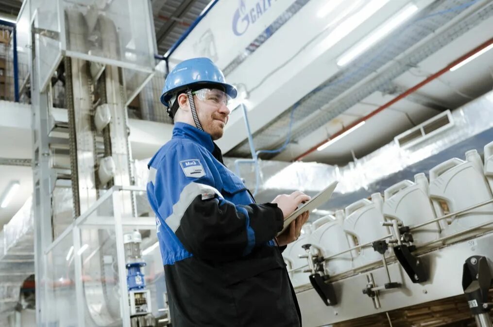 Логист волгограде. Малхасян арик 43 года. Смешные фото дениса зернова. Магнат трейд энтерпрайз,логотип. Логист волгограде.