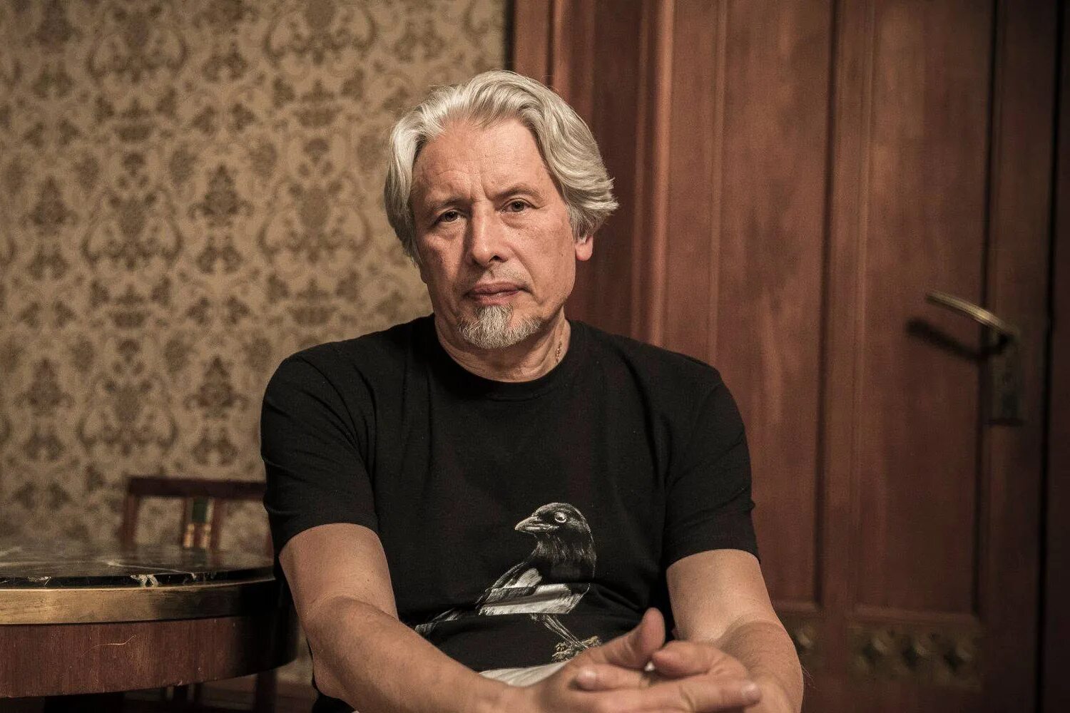 Александр исаакиевич солженицын. Питер джеймс. Александр солженицын. Владимир сорокин 1980. Писатели последних лет.