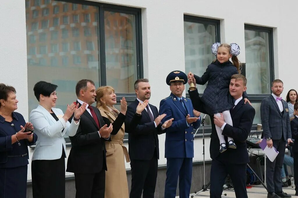 Маоу гимназия реутов. Школа реутовская балашиха. Гимназия 1 реутов. Школа измайловский лес балашиха. Школа реутовская балашиха.