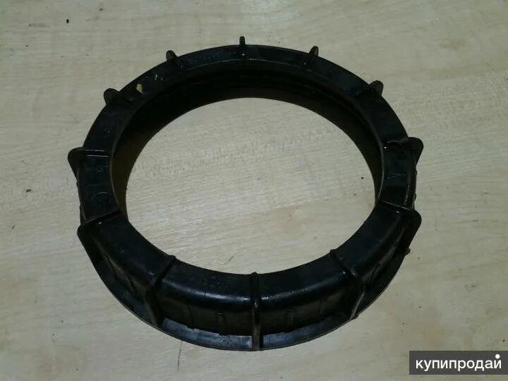 Гайка бензонасоса sx4. Гайка бензонасоса ваз. Гайка бензонасоса ваз. Рено сценик 2 гайка на бензонасос. Гайка бензонасоса рено лагуна 2.