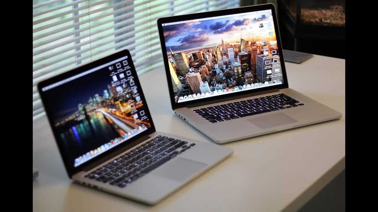 13 дюймовый экран. MACBOOK Pro 15 2013 Retina. MACBOOK Pro 13 дюймов. Макбук 2013 ретина. Макбук про ретина 13 2013.