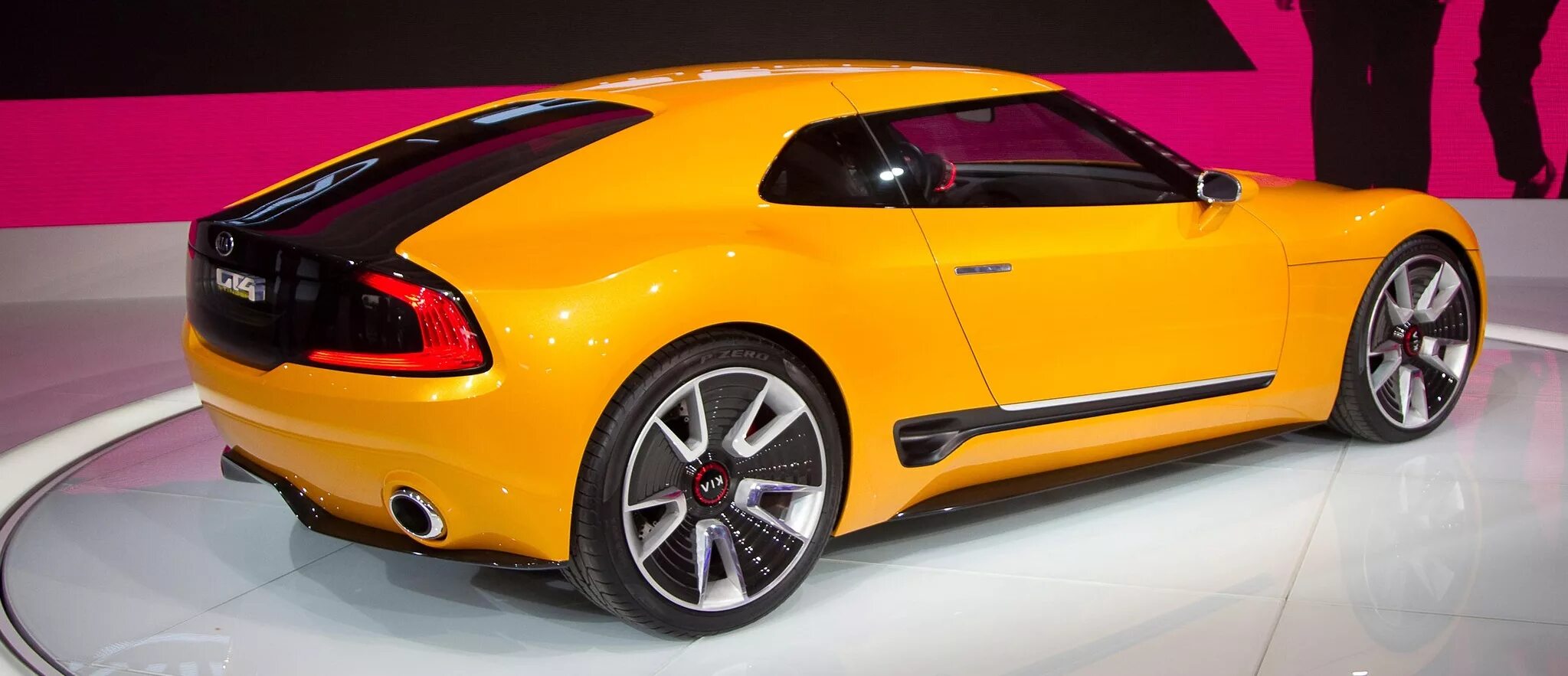 Kia gt4 Stinger. Kia gt4 Stinger Concept. Kia Stinger купе. Kia Stinger Coupe gt.