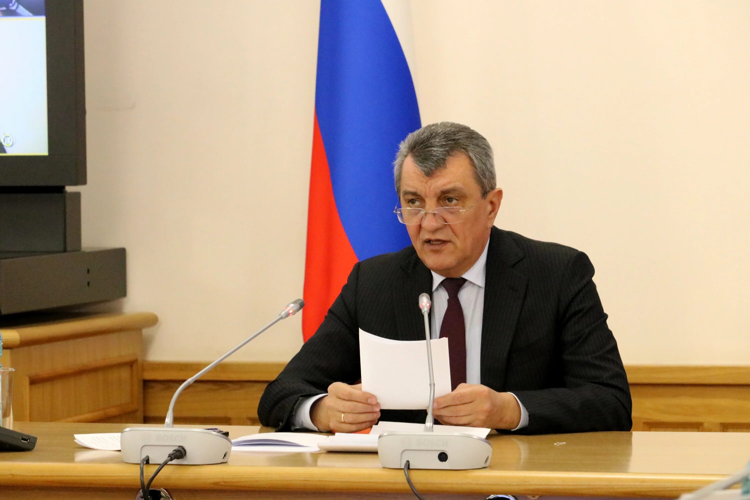 участники совещания фото. карлин алтайский край. представитель алтайского края. алтайский край. представитель алтайского края в германии фото.