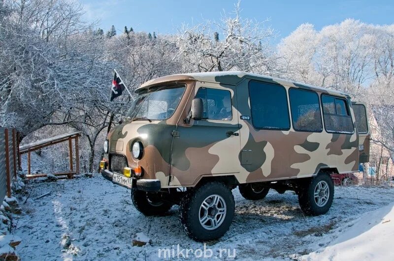 Купить буханку в новосибирске. УАЗ 452 военный. УАЗ-452 внедорожник головастик. УАЗ 452 кунг. УАЗ 452 удлиненный.