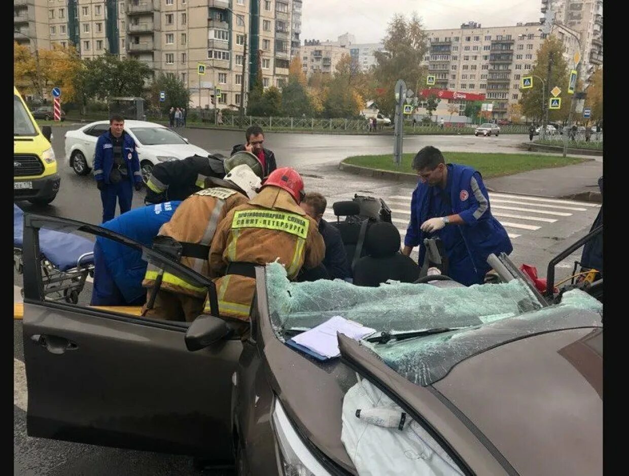 Авария в Санкт Петербурге. ЧП Санк. Происшествия часа сегодня россии