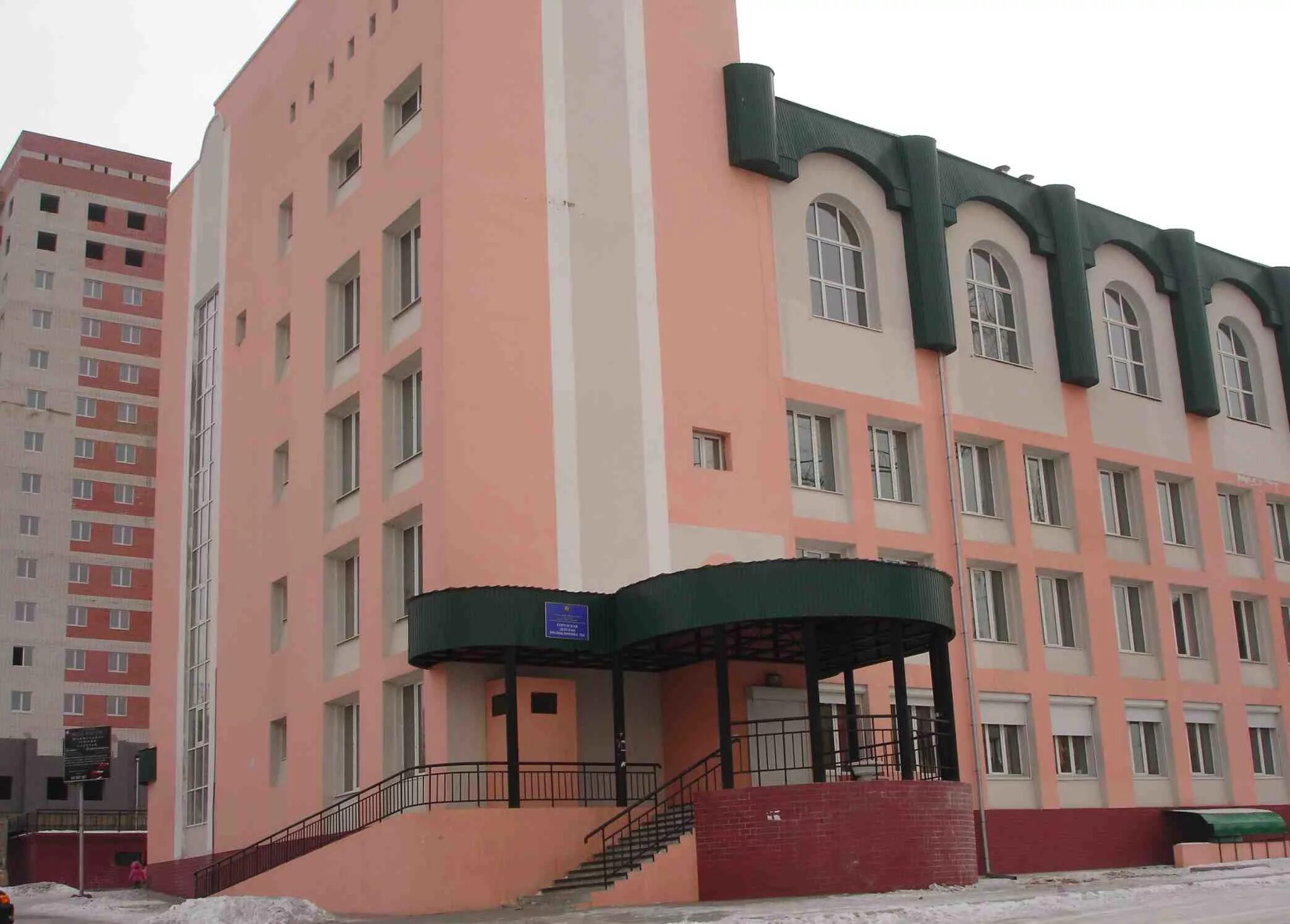 Поликлиника детская в северном чита. 1 гор. Детская больница грэс. Отделение реанимации новорожденных. Якутск больница детская больница.