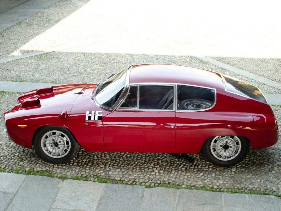 Машина флавия. Автомобиль lancia flavia 1960. лянча флавия. лянча спорт. лянча спорт загато.