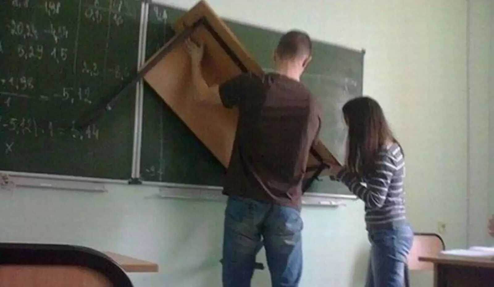 пацаны в пту. приколы про учебу в школе. угарные школьники. школа для дебилов. глупый школьник.