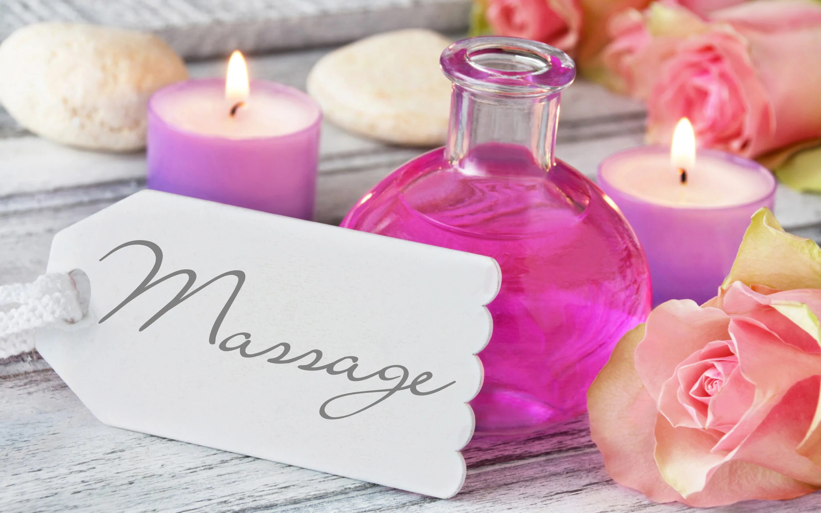 Rose massage. Цветы и свечи. Массаж цветы. Розы свечи массаж. Интерьерные свечи.