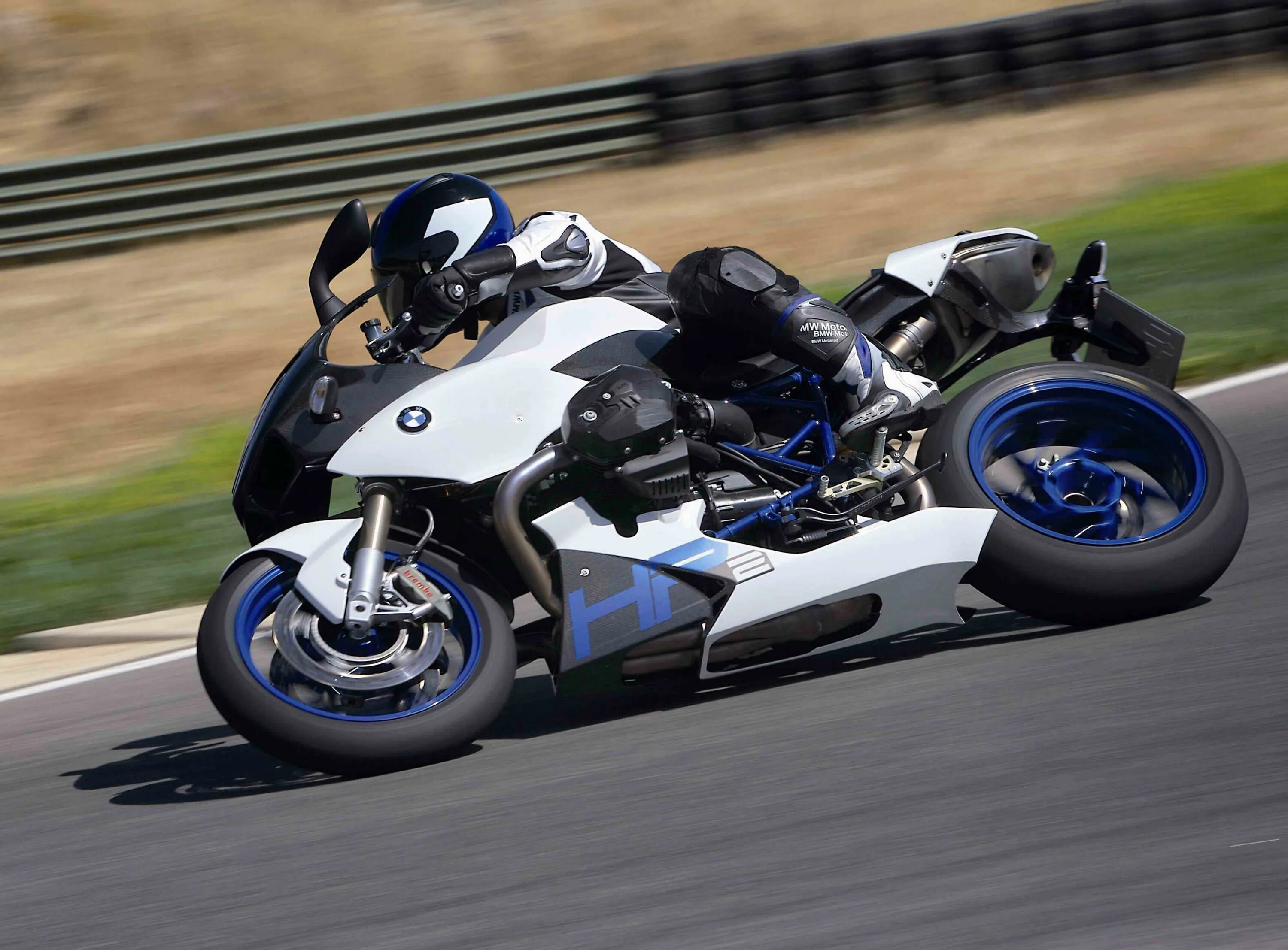 Мотоциклы BMW hp2 Sport. BMW hp2. BMW r1200hp2. Мотоцикл BMW hp2.