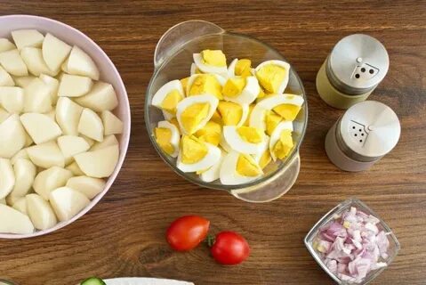 Сколько варить картошку для салата после закипания