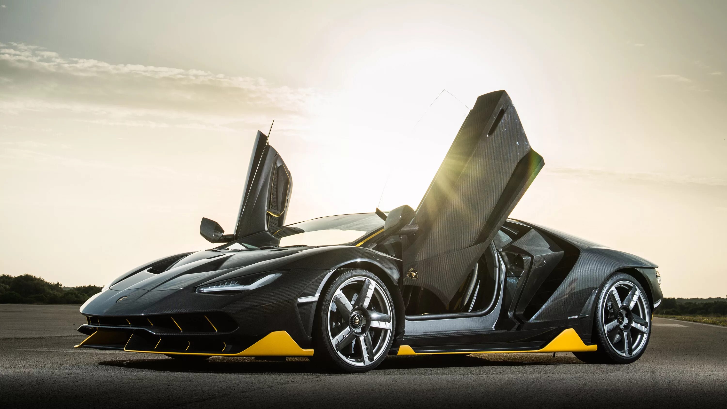 Обои спортивные машины. Ламборгини Сентенарио. Lamborghini Centenario купе. Спорткар Lamborghini Centenario. Lamborghini Centenario авто.