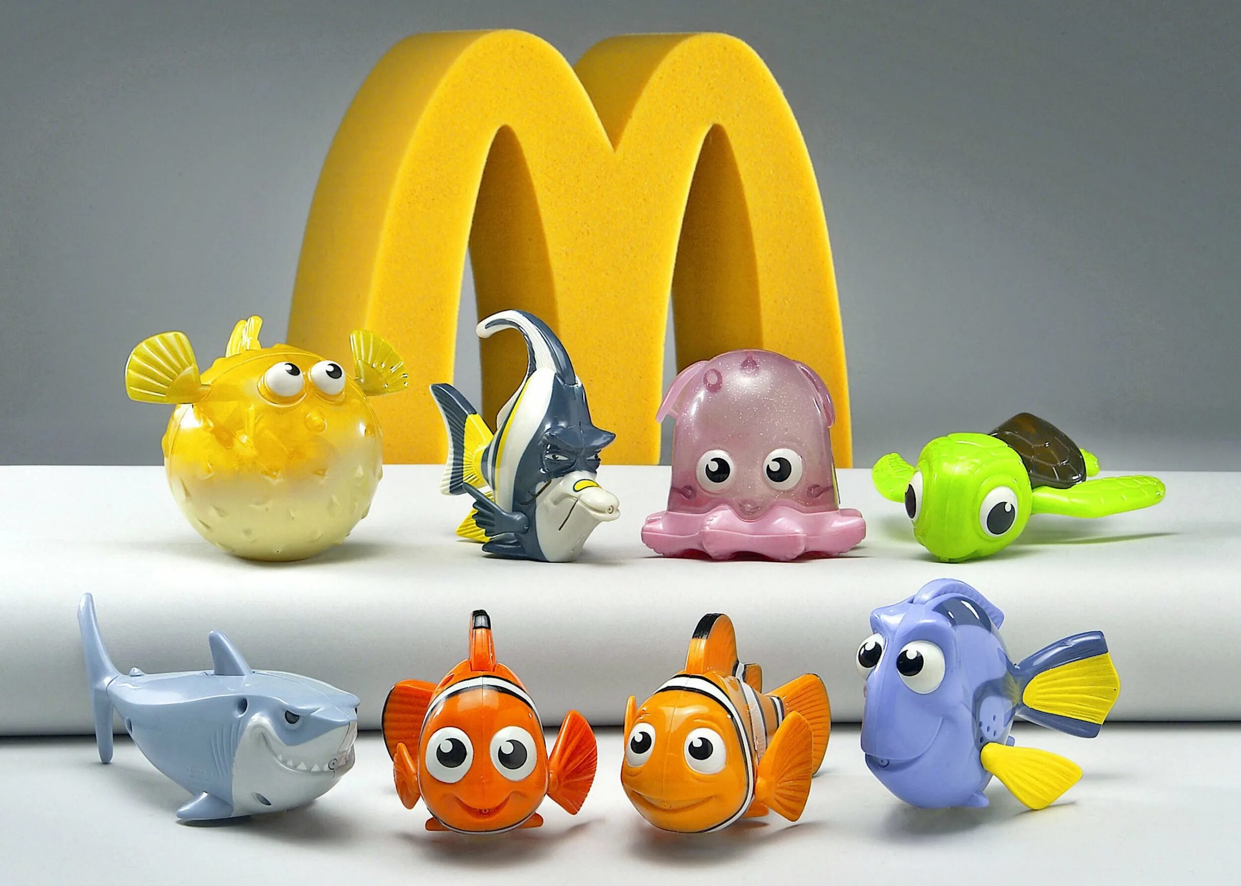 Mcdonalds toy. Happy meal MCDONALDS игрушки Disney. Игрушки. Хэппи Хэппи игрушки макдональдс. MCDONALDS игрушки в Хэппи мил. Happy meal MCDONALDS игрушки Disney 2002.