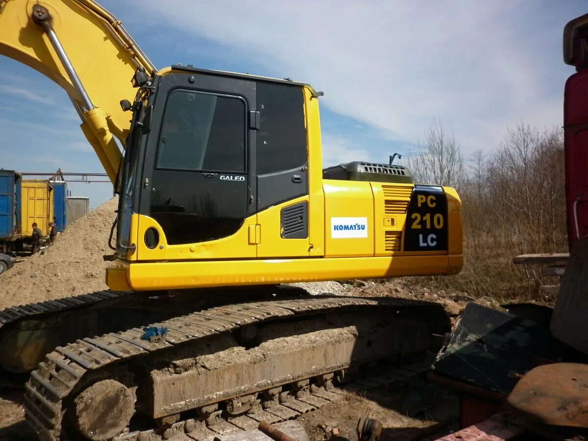 Komatsu pc200-8. гусеничные экскаваторы комацу. экскаватор komatsu 200. экскаватор komatsu pc220. гусеничные экскаваторы комацу.
