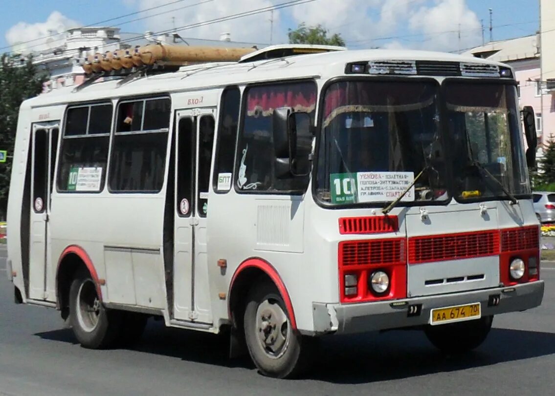 Сайт барнаула автобусов. Автобус Барнаул. Маршрутки Барнаул. Барнаульский автобус. Общественный транспорт Барнаул.