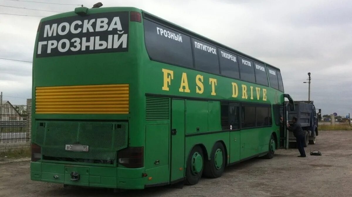 Рейс автобусов Москва Грозный. Автобус Москва Грозный Южные ворота. Автобусы в Грозном. Рейсовый автобус.