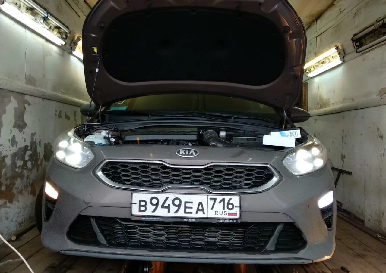 Кия СИД 2018 лампы противотуманки. Led ПТФ Киа СИД 3. Лампы в туманки Kia Ceed JD 2018. Kia Ceed 3 led ПТФ. Киа сид универсал лампочки