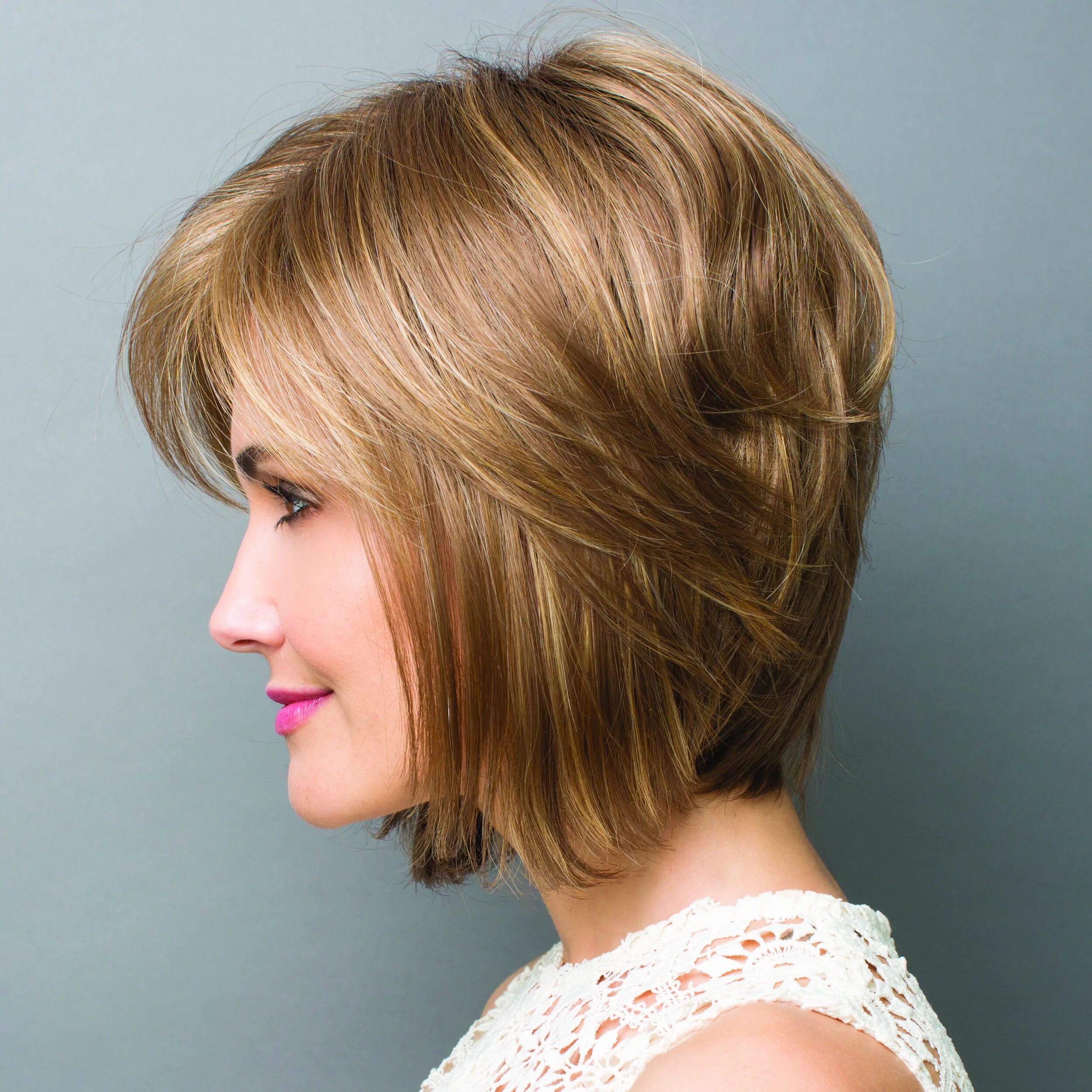 блонд оттенки на короткие волосы. пшеничный цвет волос короткая стрижка. блонд на короткие волосы. русые оттенки волос на короткие волосы. короткие стрижки на светлые волосы.