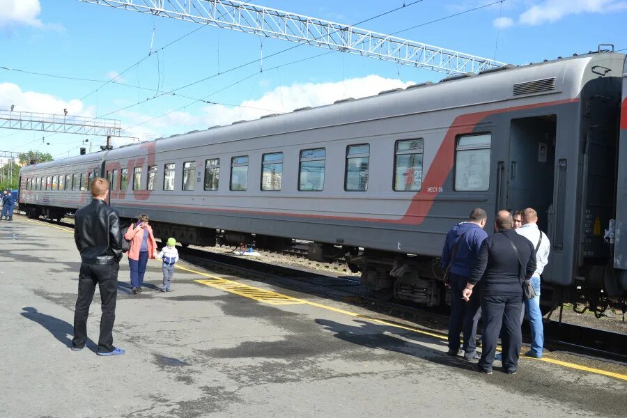 Описание в отпуске. Вернется через неделю.