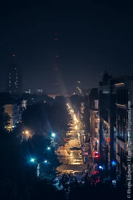 Ночная тверь фото. Ночная тверь зимой. Город тверь ночью. Тверь ночью. Тверь набережная ночью.