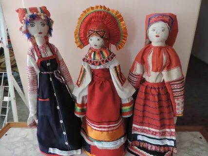 Народные костюмы поволжья