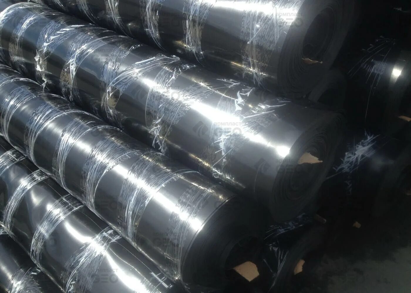 Геомембрана hdpe 1 мм. Пленка полиэтиленовая техническая (3х100 м; 200 мкм). Аэродромная пленка ппа 200 мкм. Пленка гидроизоляционная 300 микрон. Геомембрана мб ldpe 1.