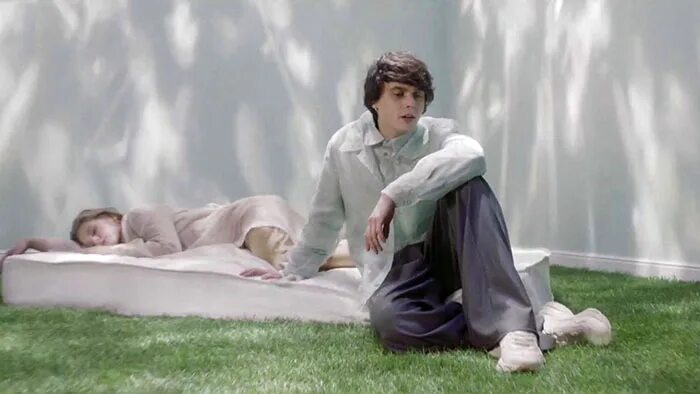 Слушать сквозь сон. Девушкин сон - быстрые сны альбом. Слушать сквозь сон. Алексеев на скейте сквозь сон. Слушать сквозь сон.