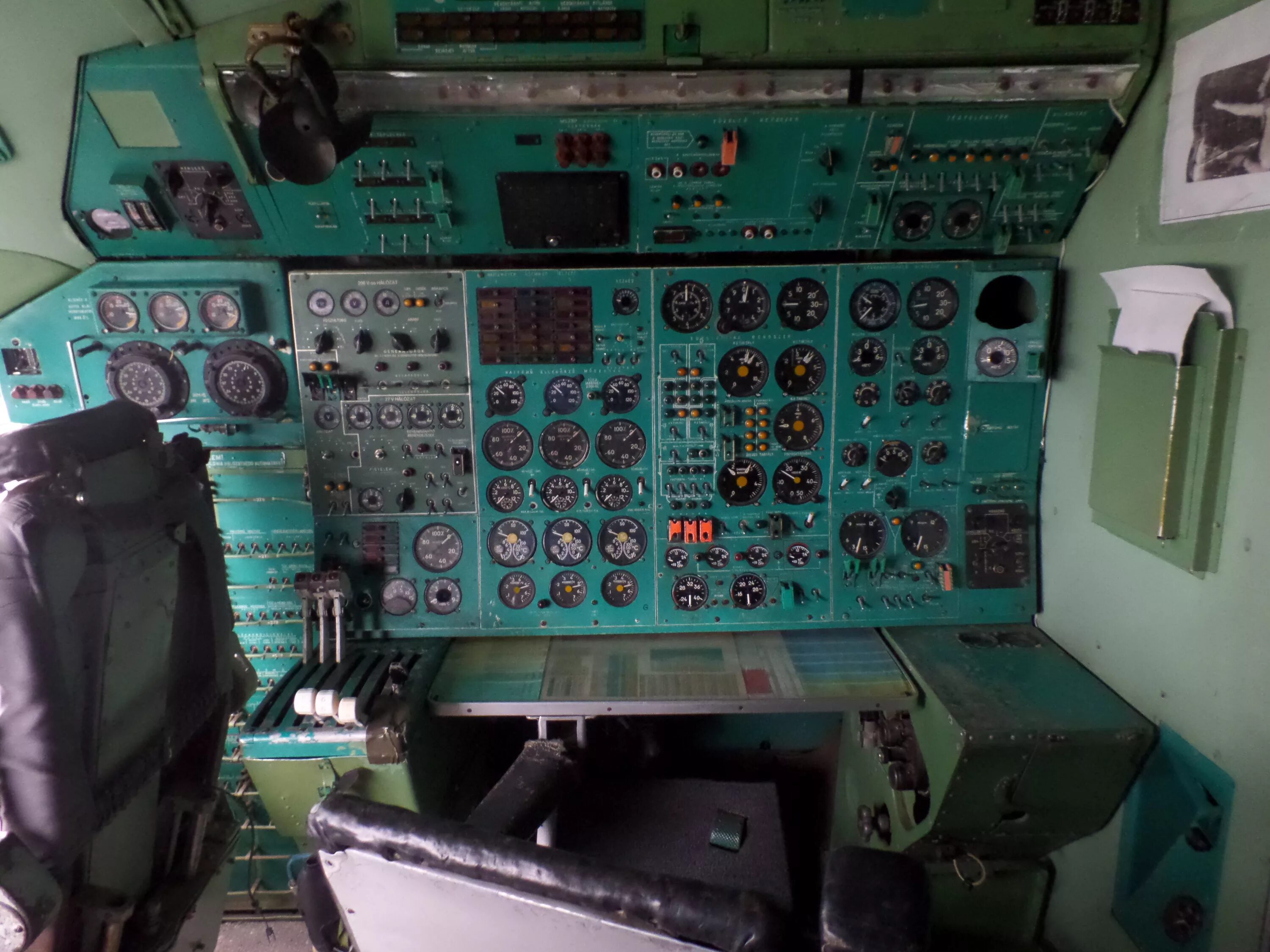 Ту 154 Cockpit. Tupolev 154 Cockpit. Ту-154 реактивный самолёт. Гермошпангоуты ту 154. Скорость самолета ту 154