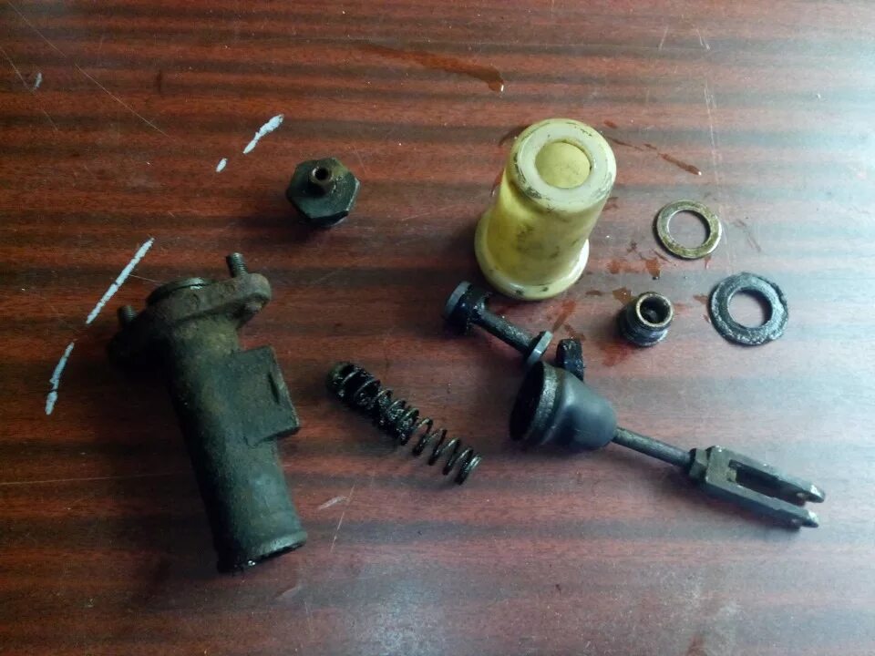 Главный цилиндр луаз. Ремкомплект гтц луаз 969м. Ремкомплект главного тормозного цилиндра луаз 969м. Тормозной цилиндр москвич 403. Главный тормозной цилиндр луаз 969м.