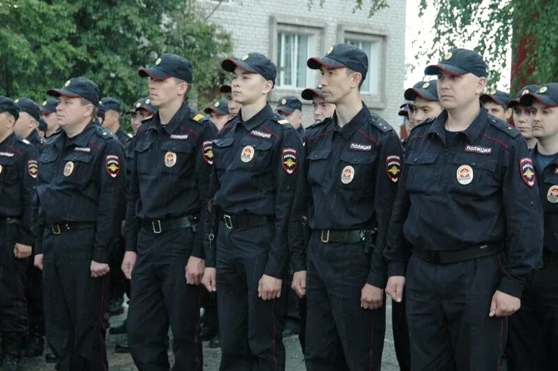 Без наличия специальных