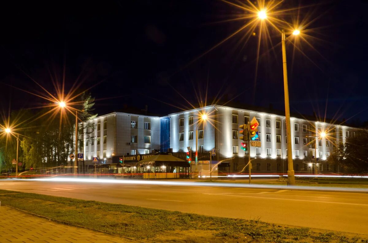 Академгородок новосибирск. Резидент технопарка академгородка. Новосибирский проспект лаврентьева. Технопарк новосибирского академгородка. Ремонт стиральных машин бердск островского.