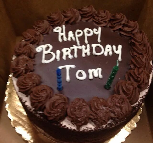 Забыли день рождения тома. Happy Birthday Tom. Happy Birthday томе. Happy Birthday томе  30. Tom Happy Birthday photos.