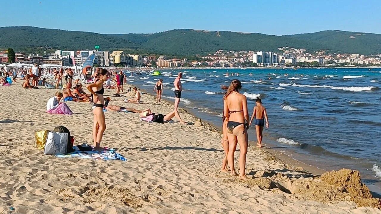 Погода на солнечном берегу на 14. Маджестик болгария. Погода на солнечном берегу на 14. Солнечный берег болгария пляж. Болгария солнечный берег dvd обложка.