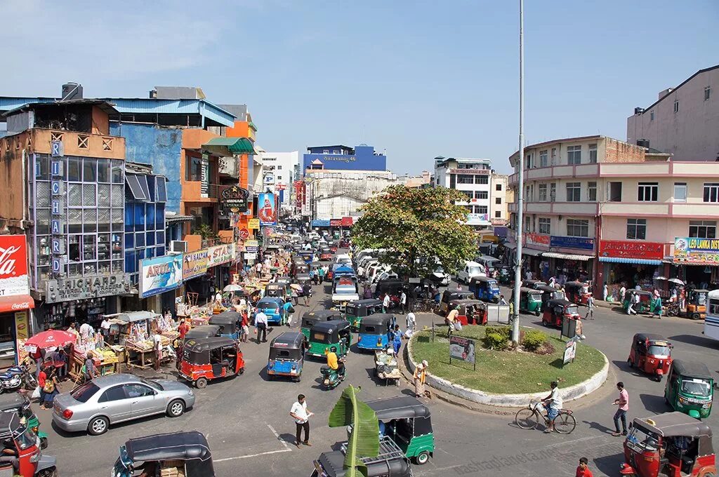 Город Коломбо Шри-Ланка. Коломбо столица. Коломбо столица Шри Ланки. Население Коломбо Шри Ланка.