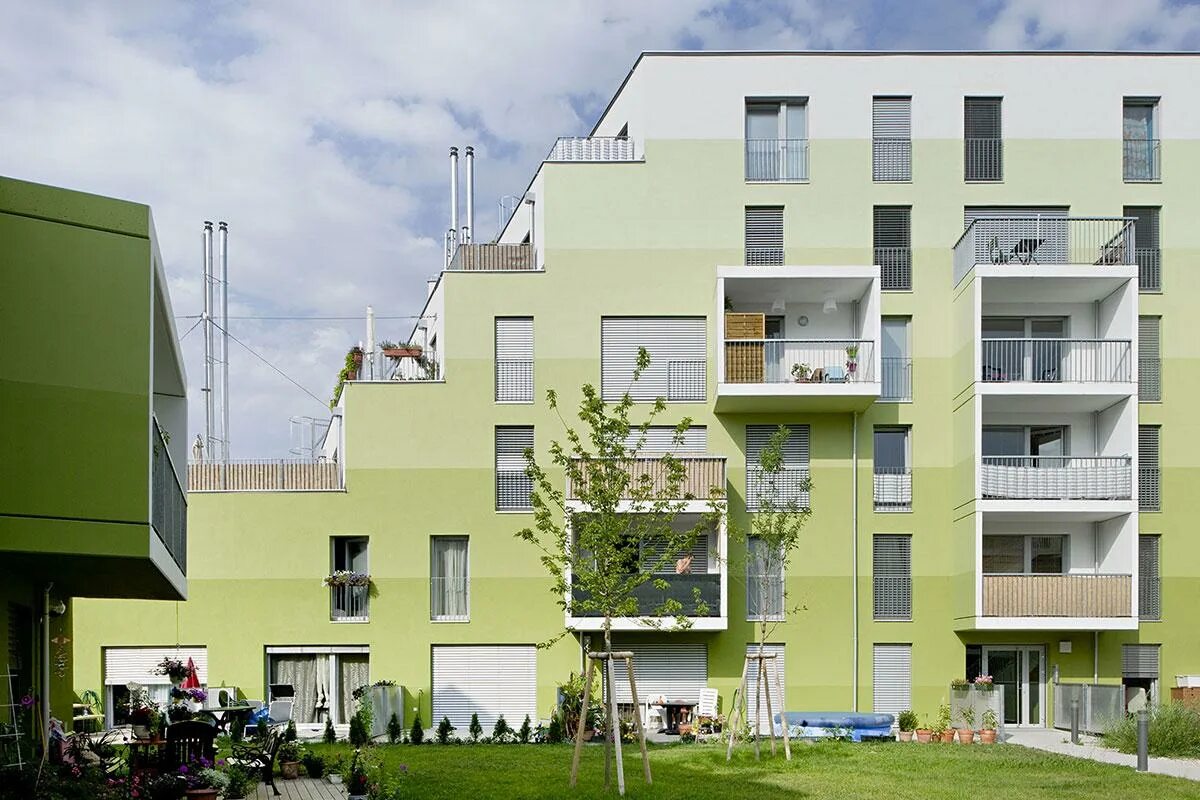 Housing vienna. Жилой комплекс «Герцберг» в Вене, Австрия. Жилые комплексы в стиле Модерн. Многоквартирные дома в Европе. Социальное жилье в Европе.