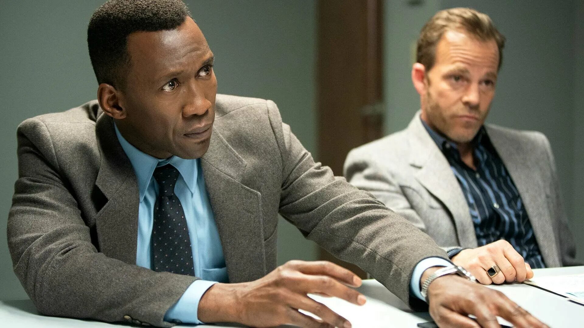 Детектив отзывы. Настоящий детектив сериал 2014–2019. тру детектив 3 сезон. настоящий детектив сериал 3 сезон. махершала али настоящий детектив.